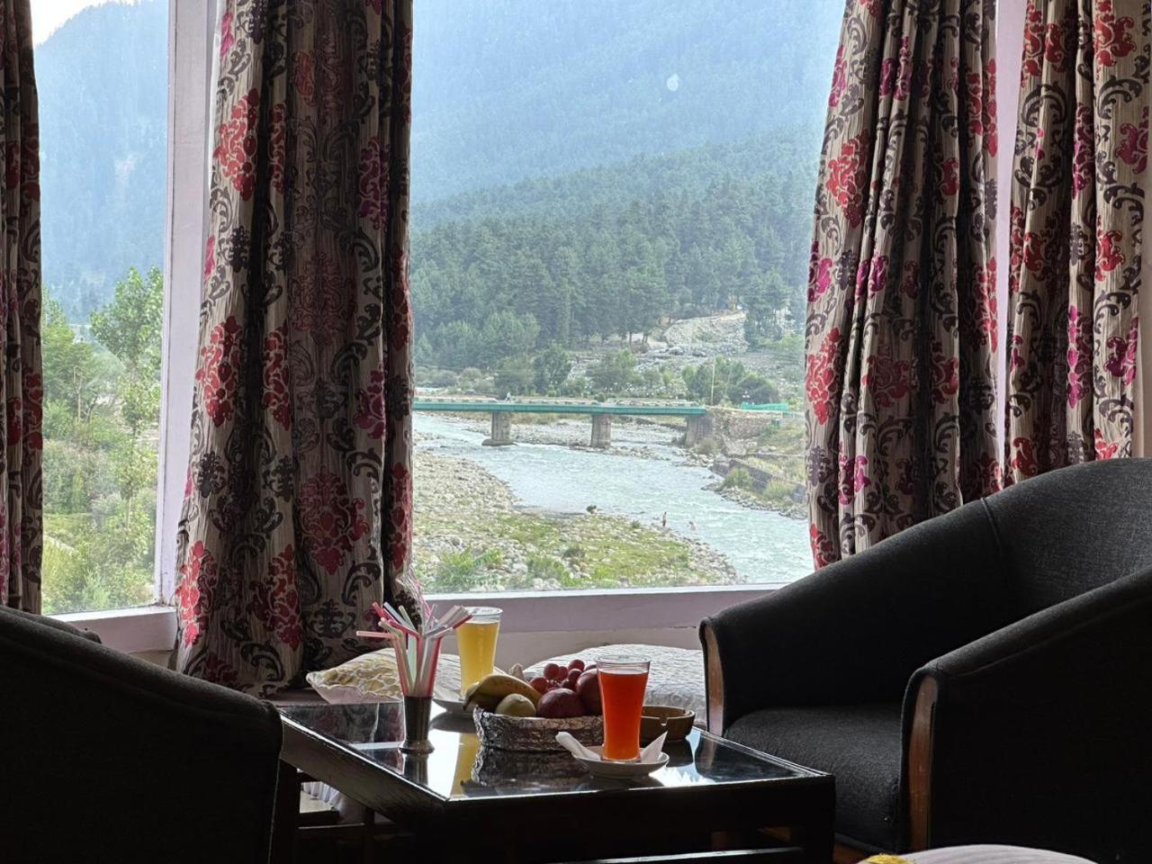 The Quiet Resort Pahalgām Eksteriør billede