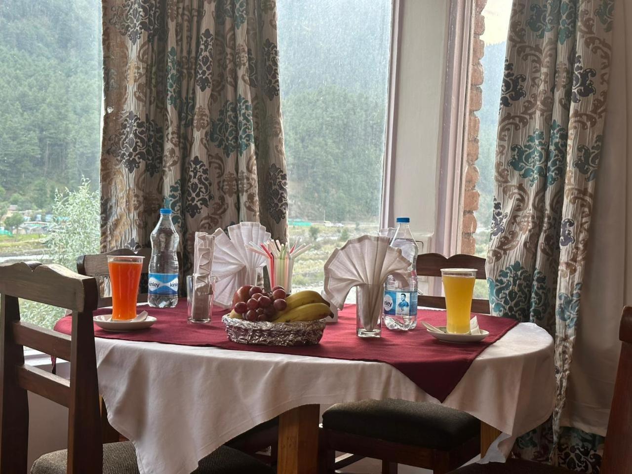 The Quiet Resort Pahalgām Eksteriør billede